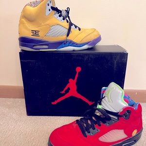 AIR JORDAN 5 RETRO
"What The" varsity maize/court purple